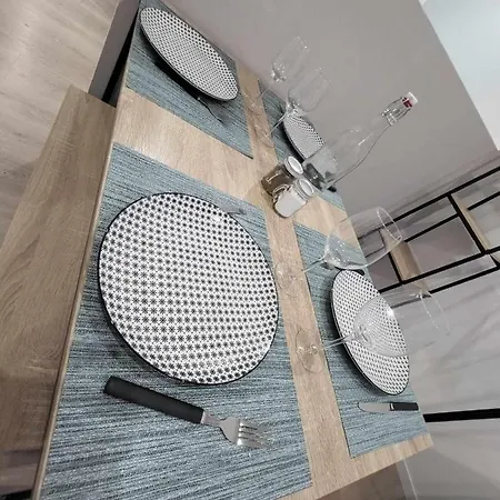 Canada 1 * Valenciennes